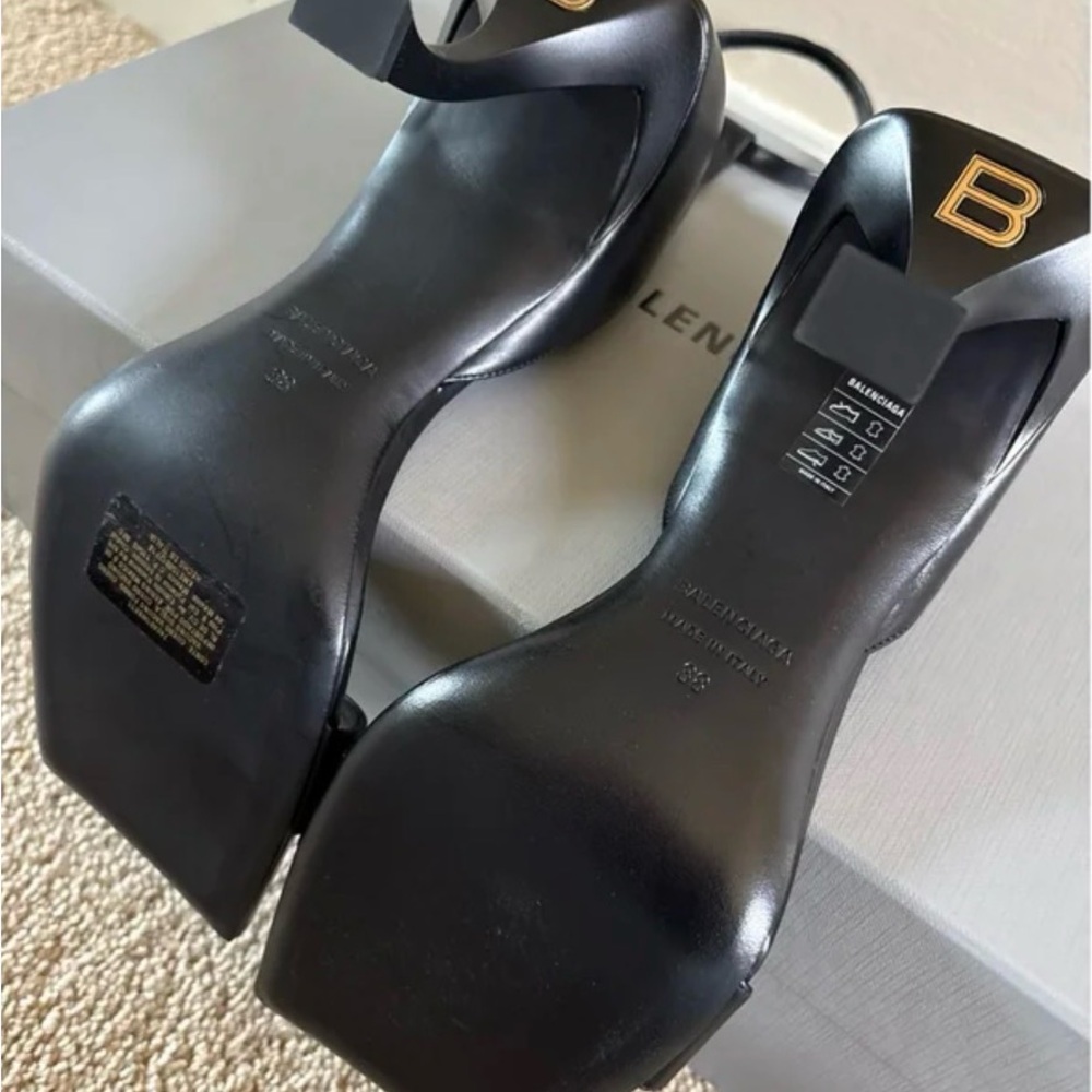 Balenciaga Hourglass 100mm Sandals - Black Soft Leather - NIB - 38 - Picture 11 of 13
